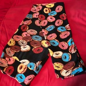 LuLaRoe OS black with Donuts Leggings